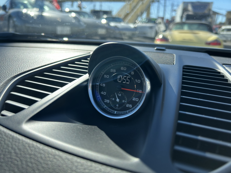 ポルシェ 911(Type991.2) カレラ　PDK　右H　スポーツクロノPKG　スポーツエグゾースト　スパイダー20インチアルミホイール　GTスポーツステアリング　レザーシート　シートヒーター