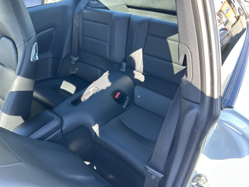 ポルシェ 911(Type991.2) カレラ　PDK　右H　スポーツクロノPKG　スポーツエグゾースト　スパイダー20インチアルミホイール　GTスポーツステアリング　レザーシート　シートヒーター