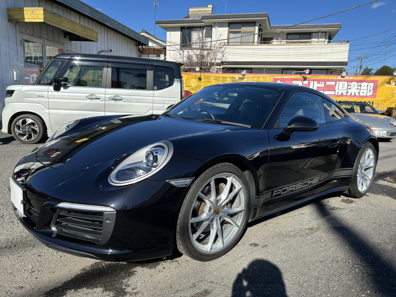ポルシェ 911(Type991.2) カレラ4　PDK　右H　スポーツクロノPKG　スポ－ツエグゾースト　アダプティブクルーズコントロール　レザーインテリア　パワーステアリングプラス　GTスポーツステアリング　カレラS20インチアルミホイール　　　　　　　