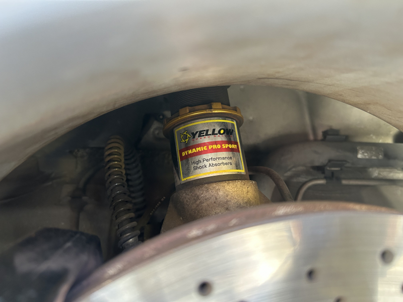 ポルシェ 911(Type996) カレラ　Tiptronic　右H　18インチアルミホイール　車高調　社外マフラー　社外テール