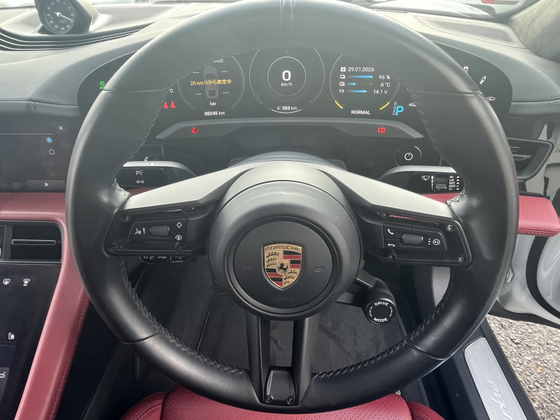 ポルシェ タイカン ターボ 4シート 4WD　右H　スポクロ　パノラマ　PSCB