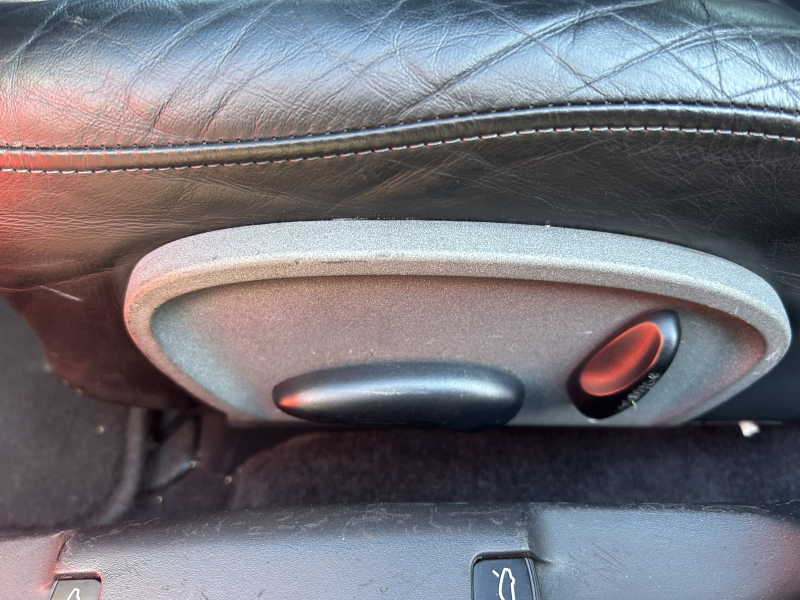 ポルシェ ボクスター(Type986) ボクスターS　左H　6MT 　レッドキャリパー　スポーツシート　車高調