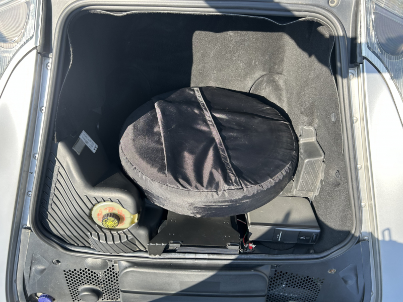 ポルシェ 911(Type996) カレラ　左H　6MT　レザーシート　地デジナビ　バックカメラ