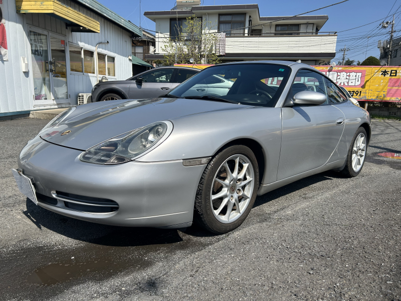 ポルシェ 911(Type996) カレラ　左H　6MT　レザーシート　地デジナビ　バックカメラ