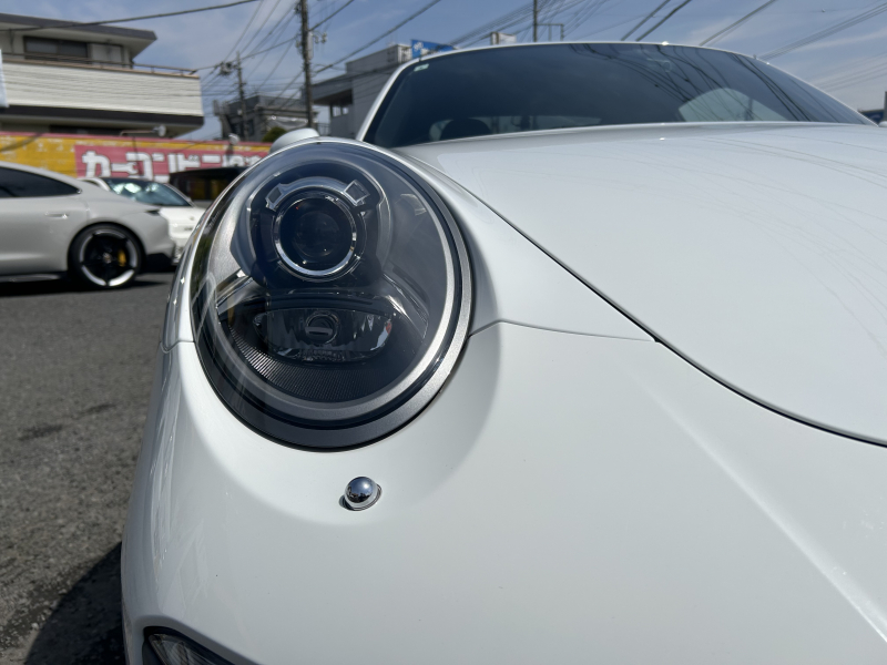 ポルシェ 911(Type991.2) カレラ　スポーツクロノパッケージ　PDK　右ハンドル　黒革　シートヒーター　純正19インチアルミ　純正ナビ