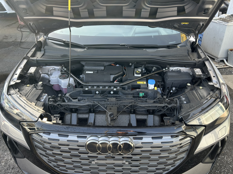 アウディ e-tron Sportback Q4 e-tron 50 Sportback Sライン　AudiAG21インチアルミ　シートヒーター　パワーバックドア　SONOSサウンド