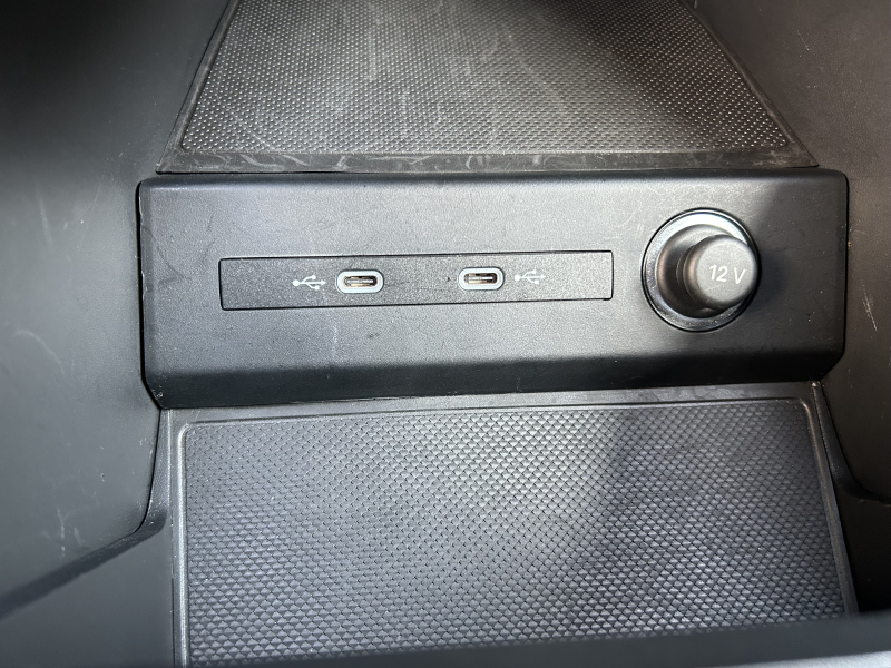 アウディ e-tron Sportback Q4 e-tron 50 Sportback Sライン　AudiAG21インチアルミ　シートヒーター　パワーバックドア　SONOSサウンド