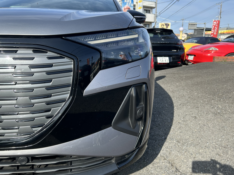 アウディ e-tron Sportback Q4 e-tron 50 Sportback Sライン　AudiAG21インチアルミ　シートヒーター　パワーバックドア　SONOSサウンド