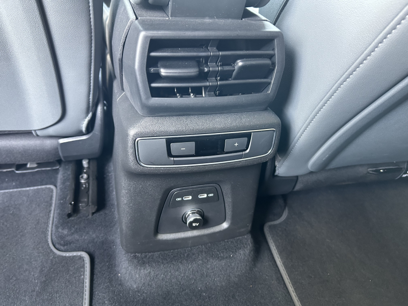 アウディ e-tron Sportback Q4 e-tron 50 Sportback Sライン　AudiAG21インチアルミ　シートヒーター　パワーバックドア　SONOSサウンド