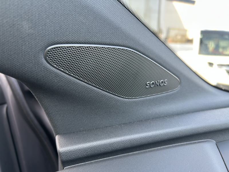 アウディ e-tron Sportback Q4 e-tron 50 Sportback Sライン　AudiAG21インチアルミ　シートヒーター　パワーバックドア　SONOSサウンド