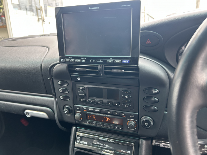 ポルシェ 911(Type996) カレラ4　右H　Tiptronic  サンルーフ　シートヒーター　社外ナビ　バックカメラ