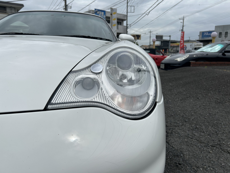 ポルシェ 911(Type996) カレラ4　右H　Tiptronic  サンルーフ　シートヒーター　社外ナビ　バックカメラ