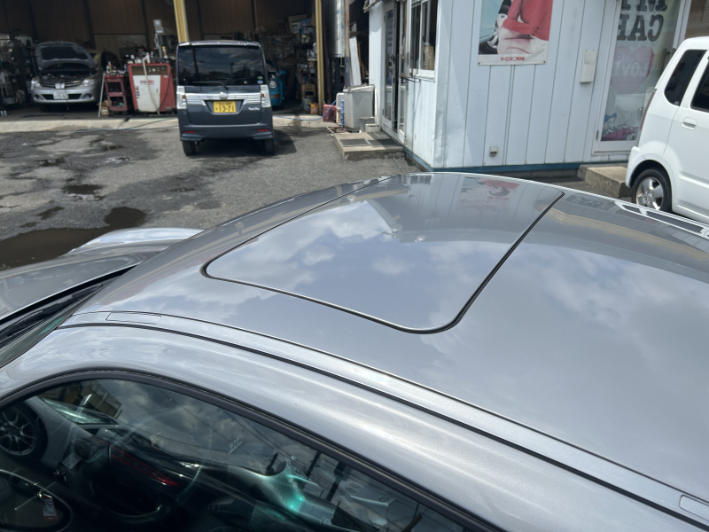 ポルシェ 911(Type996) カレラ　40thアニバーサリーエディション　左H  6MT　専用フロントバンパー、サイドスカート　ポリッシュ仕上げホイール　サンルーフ　シートヒーター