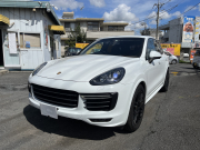 ポルシェ カイエン GTS  ティプトロニックS 4WD 後期 右ハンドル ディーラー車
