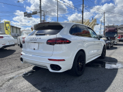 ポルシェ カイエン GTS  ティプトロニックS 4WD 後期 右ハンドル ディーラー車