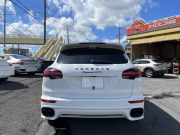 ポルシェ カイエン GTS  ティプトロニックS 4WD 後期 右ハンドル ディーラー車