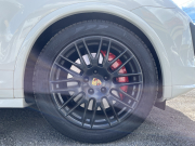 ポルシェ カイエン GTS  ティプトロニックS 4WD 後期 右ハンドル ディーラー車