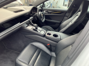 ポルシェ パナメーラ V6 3.0 PDK