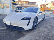 ポルシェ タイカン スポーツクロノPKG パフォーマンスBatteryプラス4+1シート