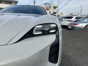 ポルシェ タイカン ターボS　カーボンスポーツデザインPKG