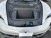 ポルシェ タイカン ターボS　カーボンスポーツデザインPKG