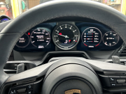 ポルシェ 911(Type992) カレラ スポーツクロノパッケージ 右H PDK  マイアミブルー