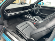 ポルシェ 911(Type992) カレラ スポーツクロノパッケージ 右H PDK  マイアミブルー