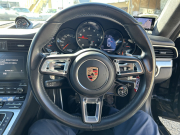 ポルシェ 911(Type991.2) カレラ4　PDK　右H　スポーツクロノPKG　スポ－ツエグゾースト　アダプティブクルーズコントロール　レザーインテリア　パワーステアリングプラス　GTスポーツステアリング　カレラS20インチアルミホイール　　　　　　　