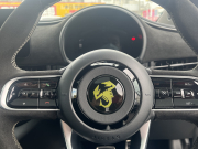 アバルト 500e ツーリズモ BEV車両