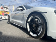 ポルシェ タイカン ターボ 4シート 4WD　右H　スポクロ　パノラマ　PSCB