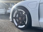 ポルシェ タイカン ターボ 4シート 4WD　右H　スポクロ　パノラマ　PSCB