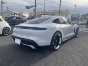 ポルシェ タイカン ターボ 4シート 4WD　右H　スポクロ　パノラマ　PSCB