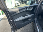 アウディ e-tron Sportback Q4 e-tron 50 Sportback Sライン　AudiAG21インチアルミ　シートヒーター　パワーバックドア　SONOSサウンド