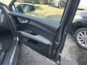 アウディ e-tron Sportback Q4 e-tron 50 Sportback Sライン　AudiAG21インチアルミ　シートヒーター　パワーバックドア　SONOSサウンド