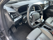 アウディ e-tron Sportback Q4 e-tron 50 Sportback Sライン　AudiAG21インチアルミ　シートヒーター　パワーバックドア　SONOSサウンド