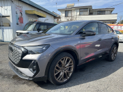 アウディ e-tron Sportback Q4 e-tron 50 Sportback Sライン　AudiAG21インチアルミ　シートヒーター　パワーバックドア　SONOSサウンド
