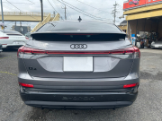 アウディ Q4 e-tron スポーツバック 中古車 40 Sライン　右H　純正20インチアルミ　パノラマサンルーフ　シートヒーター　バーチャルコックピットプラス