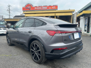 アウディ Q4 e-tron スポーツバック 中古車 40 Sライン　右H　純正20インチアルミ　パノラマサンルーフ　シートヒーター　バーチャルコックピットプラス