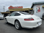 ポルシェ 911(Type996) カレラ4　右H　Tiptronic  サンルーフ　シートヒーター　社外ナビ　バックカメラ