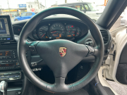 ポルシェ 911(Type996) カレラ4　右H　Tiptronic  サンルーフ　シートヒーター　社外ナビ　バックカメラ