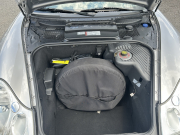 ポルシェ 911(Type996) カレラ　40thアニバーサリーエディション　左H  6MT　専用フロントバンパー、サイドスカート　ポリッシュ仕上げホイール　サンルーフ　シートヒーター