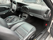 ポルシェ 911(Type996) カレラ　左H　6MT  純正アルミ　後期モデル