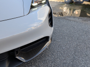 ポルシェ タイカン GTS  【希少PDCC、PSCB、リアアクスルステアリング装着車両】 人気のクレヨンカラー