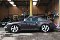 ポルシェ 911(Type993) カレラS 6MT ディーラー車