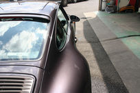 ポルシェ 911(Type993) カレラS 6MT ディーラー車