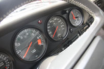 ポルシェ 911(Type930) カレラ3.2 5MT ディーラー車