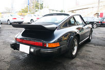 ポルシェ 911(Type930) カレラ3.2 5MT ディーラー車