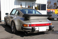 ポルシェ 911(Type930) ターボ 3.3