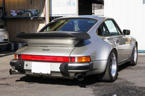 ポルシェ 911(Type930) ターボ 3.3