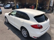 ポルシェ カイエン V6 スポーツデザインパッケージ 右ハンドル